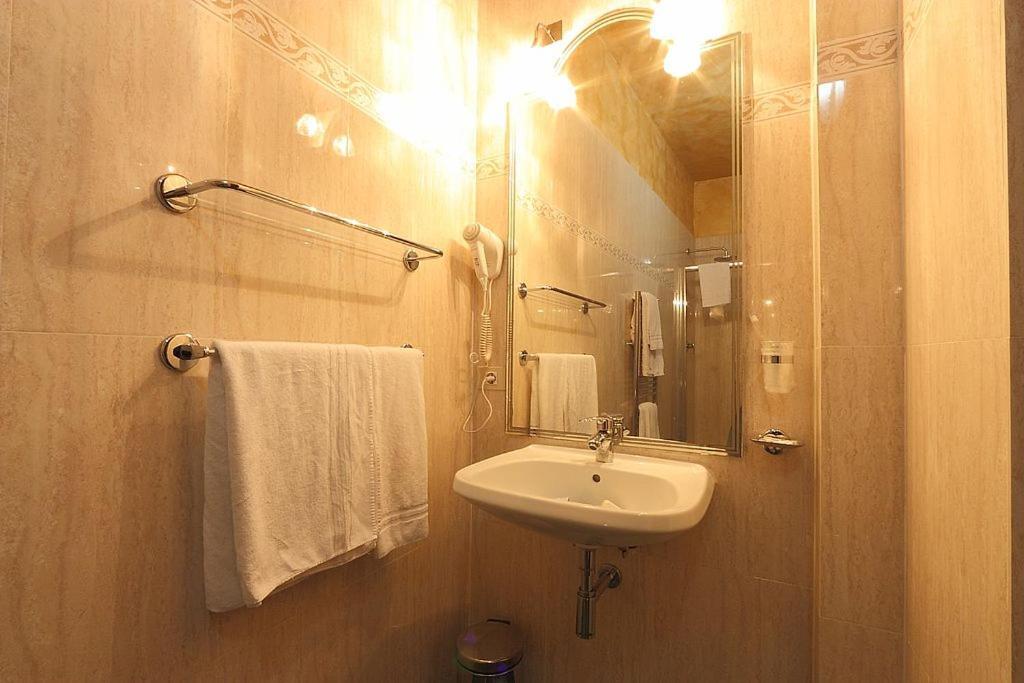 Tuscany Love Delle Tele-Firenze Hotel Bagian luar foto